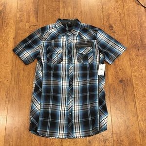 NWT Burnside Shortsleeve Button-down Shirt size S